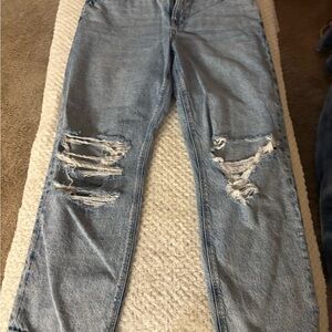 American Eagle Outfitters distressed jeans